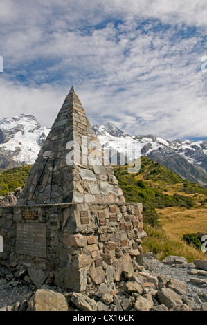 Memoriale per gli alpinisti che hanno perso la vita nel parco nazionale di Mount Cook, vicino a Mount Cook Village Foto Stock