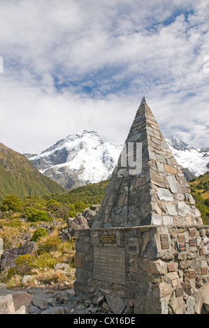 Memoriale per gli alpinisti che hanno perso la vita nel parco nazionale di Mount Cook, vicino a Mount Cook Village Foto Stock