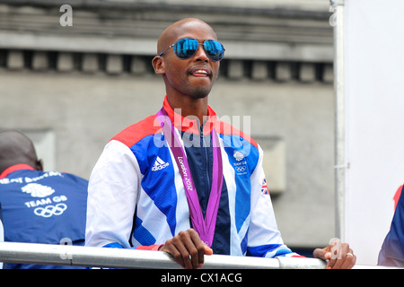 Mo Farah all'Olympic/atleti paralimpici parata del 10 settembre 2012 Foto Stock