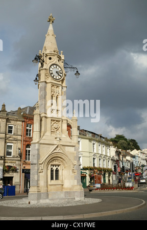 Il Mallock Memorial Clock Tower in Torquay, Devon England. Costruito nel 1902. Foto Stock