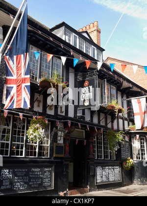 Rose 'n Crown pub in King Street Knutsford CHESHIRE REGNO UNITO Foto Stock