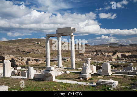 L' isola Greca di Delos, è uno dei più importanti siti storici e archeologici in Grecia. Foto Stock