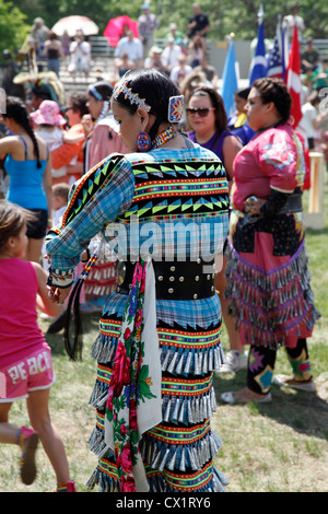 Le Prime Nazioni Canadesi, la trentaseiesima Odawa annuale Festival della cultura aborigena tradizionale & Pow Wow Ottawa in Canada, 26 maggio 2012 Foto Stock