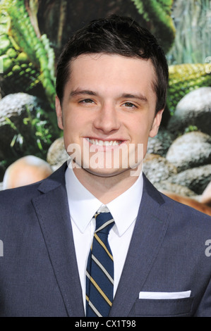 Los Angeles, California, USA. 2° febbraio 2012. Josh Hutcherson © Sydney Alford / Alamy Live News Foto Stock
