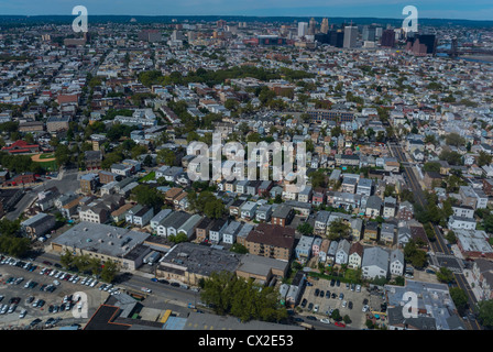Overviews, antenne, del New Jersey, Newark, City with Suburbs, dall'alto, ospita città, abitazioni, urbanismo america, alloggi USA Foto Stock