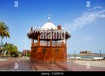 Arrecife Lanzarote Quiosco de la Musica del circo di legno vicino al mare in Isole Canarie Foto Stock