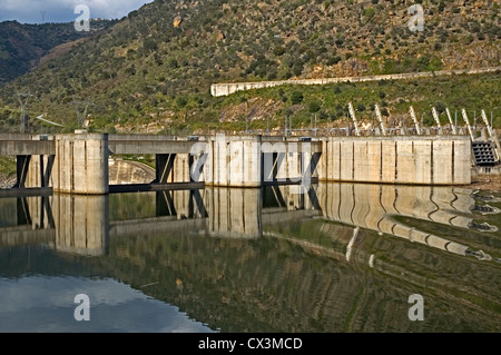 Il Portogallo, Fiume Douro, Valeria Dam Foto Stock