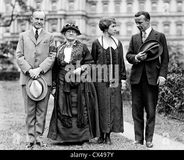 Presidente Calvin Coolidge, madre Jones, la sig.ra Coolidge & Theodore Roosevelt, Jr. 9/26/24 Foto Stock