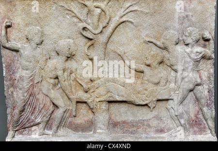 Arte greche. Un dono per il dio della guarigione. La Macedonia. Asklepios. C. 420 A.C. Il marmo. Ny Carlsberg Glyptotek. Copenhagen. La Danimarca. Foto Stock