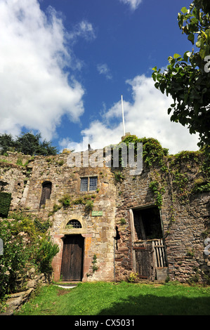 Usk le rovine del castello di aprire al pubblico la torre nord Foto Stock