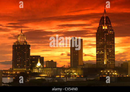 RSA BATTAGLIA Tower House Building skyline del centro Mobile in Alabama USA Foto Stock