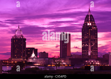 RSA BATTAGLIA Tower House Building skyline del centro Mobile in Alabama USA Foto Stock