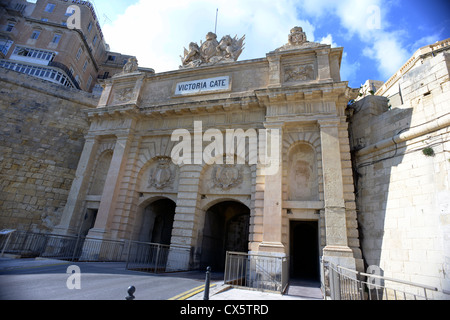 Victoria Gate, Valletta, Malta - Costruito dagli inglesi nel 1884 Foto Stock