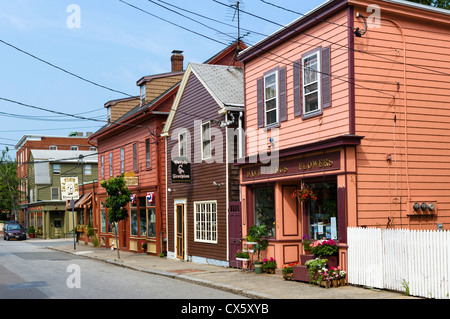 Storici negozi e case, Derby Street, Salem, Massachusetts, STATI UNITI D'AMERICA Foto Stock