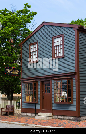 Il West India merci Store, un edificio storico su Derby Street, Salem, Massachusetts, STATI UNITI D'AMERICA Foto Stock