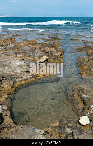 Antiche Saline scavati nella pietra, Creta, Grecia Foto Stock