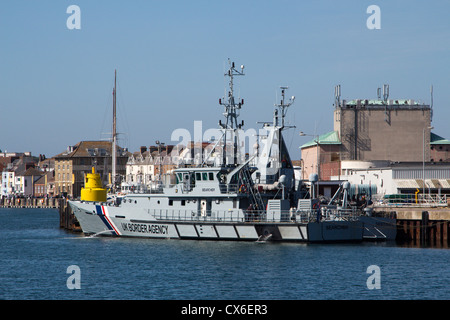 Fresa HM Searcher - Damen Stan Patrol 4207, commissionato 2002 weymouth harbour Inghilterra Regno Unito Foto Stock