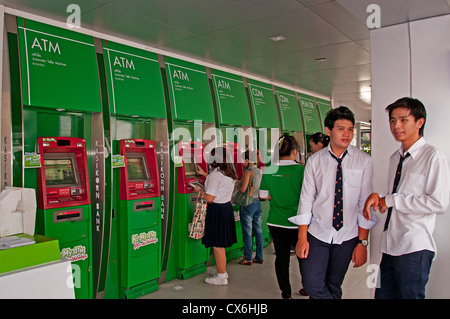 Kasikornbank - Thai agricoltori banca bancomat Banca Kaskikorn Bangkok in Thailandia Foto Stock