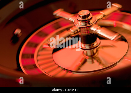 Una filatura ruota della roulette Foto Stock