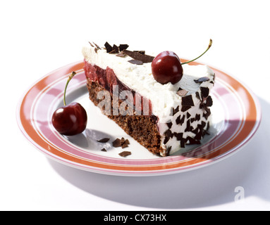 Tagliare: pezzo di Black Forest gateau Foto Stock