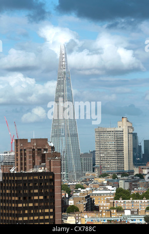 Vista dell'edificio più alto nell'Unione europea, La Shard a Londra Foto Stock