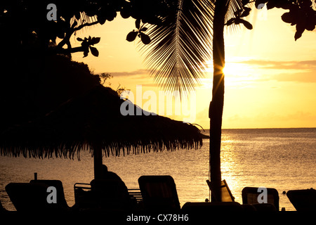 Tramonto sul mare a Santa Lucia Foto Stock