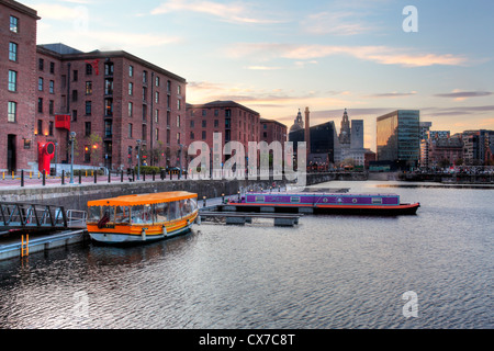 Albert Dock, Liverpool Waterfront, Liverpool, Regno Unito Foto Stock