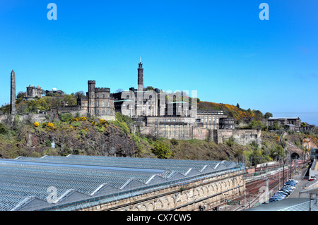 Stazione ferroviaria di Waverley, Edimburgo, Scozia, Regno Unito Foto Stock