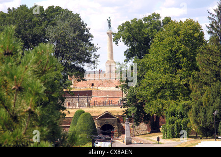 Victor monumento sulla fortezza di Kalemegdan a Belgrado in Serbia Foto Stock