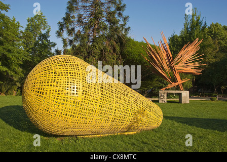 Elk198-1270 CILE, Santiago, Providencia, Parque de las Esculturas sculture Foto Stock