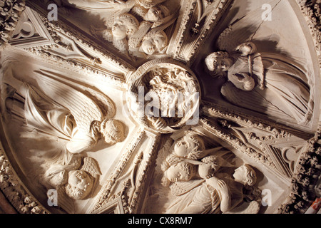 Soffitto in battistero, la cattedrale di San Giacomo di Sibenik, Dalmazia, Croazia Foto Stock