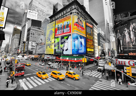 La famosa Times Square a New York City, Stati Uniti d'America. Foto Stock