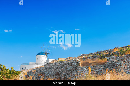 Mulino a vento a Sifnos Foto Stock