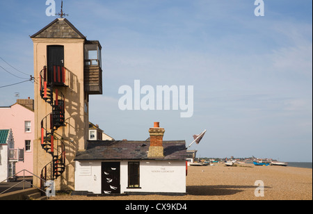 Sud lookout edificio Aldeburgh Suffolk in Inghilterra Foto Stock