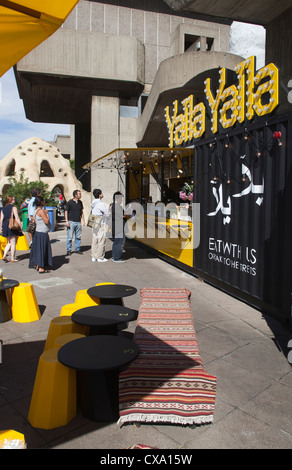 Yalla Yalla libanesi Street Food Cucina South Bank di Londra Foto Stock