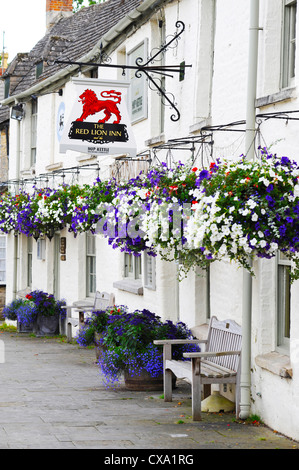 Il Red Lion Inn, Cricklade, Wilshire. Foto Stock