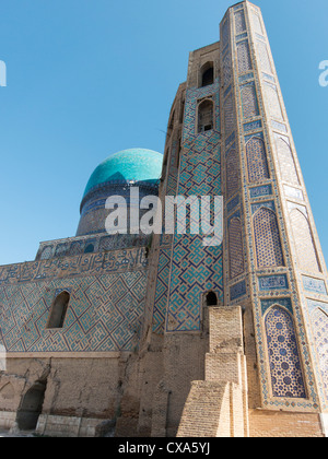 Qibla cupola e ayvan, Bibi Khanum moschea, Samarcanda, Uzbekistan Foto Stock