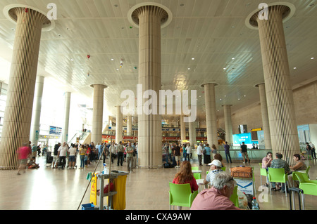 Sala Arrivi Aeroporto Internazionale Ben Gurion di Israele Foto Stock