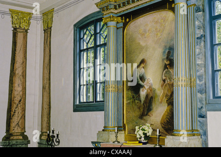 Pala d altare all'interno del Evangical Kuusisto Luterana Chiesa in Kaarina, Finlandia - la pala d altare fu donato nel 1795. Foto Stock