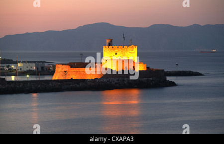 Rhodes, Fort Nikolaos sulla Mole nella luce della sera Foto Stock