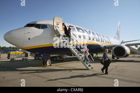 Dublino, aereo Ryanair in aeroporto Berlino-schoenefeld Foto Stock