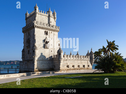 La Torre de Belem, Sito Patrimonio Mondiale dell'UNESCO, Belem, Lisbona, Portogallo, Europa Foto Stock
