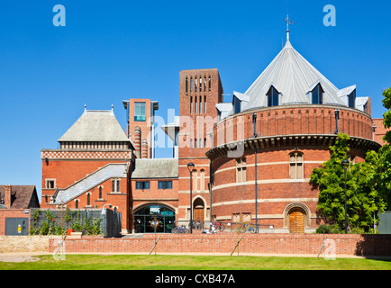 La parte posteriore della Royal Shakespeare Theatre di stratford upon avon Warwickshire England Regno Unito GB EU Europe Foto Stock