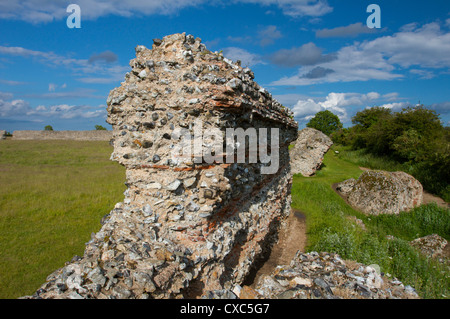 Burgh Castle, Great Yarmouth, Norfolk, Inghilterra, Regno Unito, Europa Foto Stock