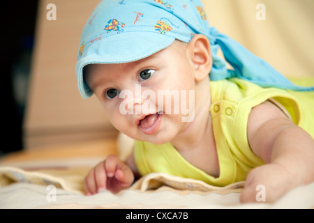 Quattro supporti old baby boy ritratto Foto Stock