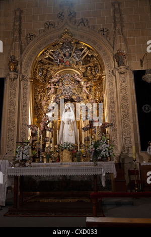 Pala d altare della Madonna della Soledad, Interno Cattedrale Salamanca Castiglia e Leon, Spagna Foto Stock