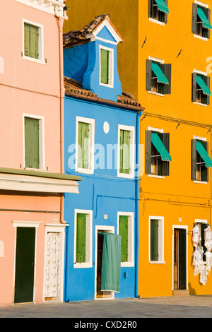 Piazza Baldassare Galuppi sull isola di Burano, Venezia, Veneto, Italia, Europa Foto Stock