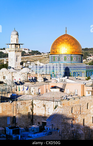 Cupola della roccia, il Monte del Tempio, Città Vecchia, sito Patrimonio Mondiale dell'UNESCO, Gerusalemme, Israele, Medio Oriente Foto Stock