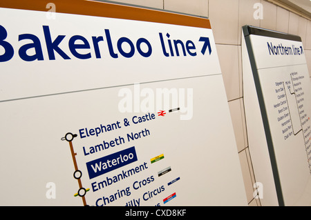 La metropolitana di Londra informazioni per linea di Bakerloo, London, Regno Unito Foto Stock