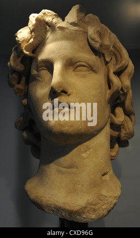 Alessandro III il Grande (356-323 a.C.). Re di Macedonia (336 323 a.C.). Busto romano. Ny Carlsberg Glyptotek. Copenhagen. Foto Stock